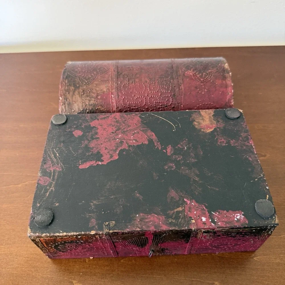 Vintage Red Hand-Painted Wood Floral Fish Treasure Chest Trinket Domed Box Latch